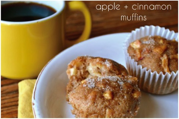 Healthy Apple and Cinnamon Muffin Recipe // THE HIVE